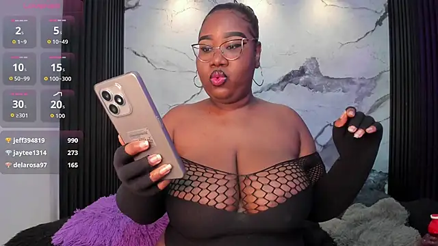 Darnellqueen online show from March 2026 12:50:01 AM