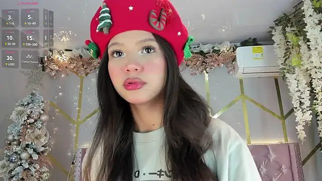 Snapshot of candy_beck chatting on December 2024 04:10:02 PM candy beck online show from December 2024 04:10:02 PM