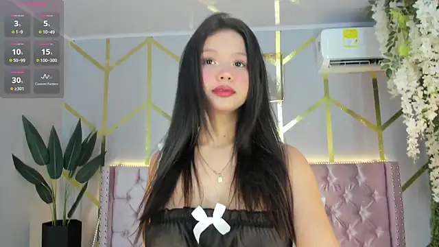 Snapshot of candy_beck chatting on January 2025 07:45:02 PM candy beck online show from January 2025 07:45:02 PM