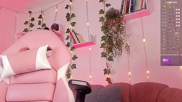 imlissie online show from December 2024 08:26:01 AM