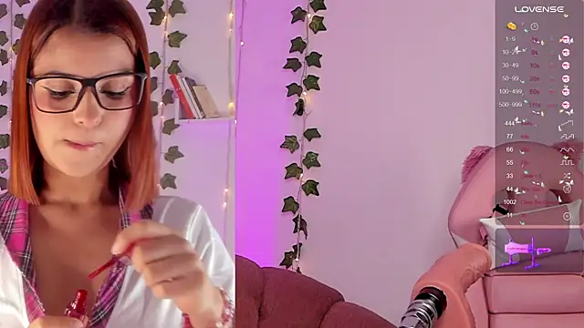 imlissie online show from December 2024 07:54:02 AM