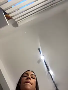 EllaSanz  online show from January 2025 10:27:01 PM