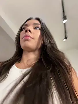 EllaSanz  online show from March 2025 09:15:02 PM