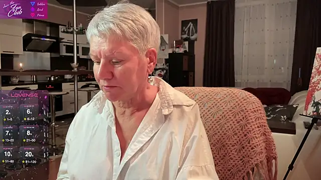 roxana brooks online show from January 2025 04:12:01 PM