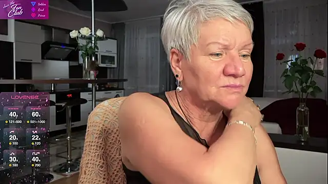 roxana brooks online show from February 2025 05:55:02 PM