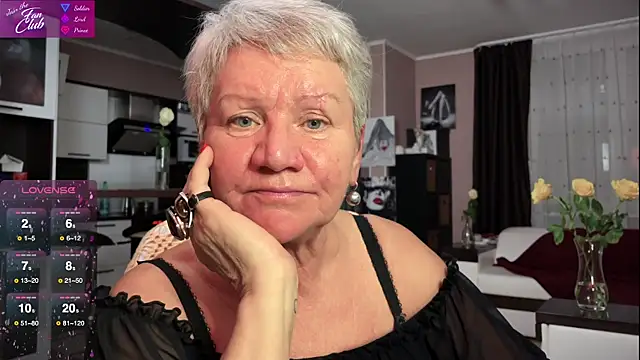 roxana brooks online show from February 2025 06:55:01 PM