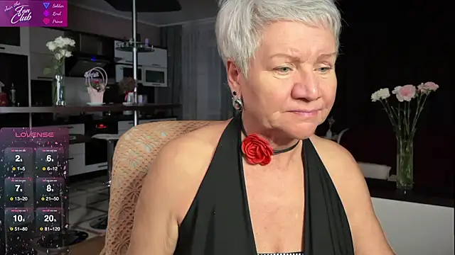 roxana brooks online show from March 2025 05:31:01 PM