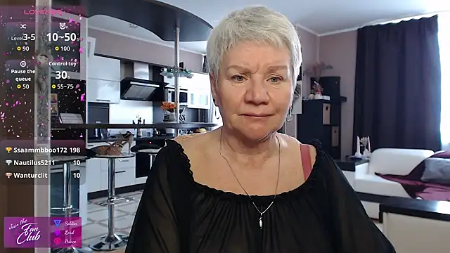 roxana brooks online show from April 2026 02:18:02 PM