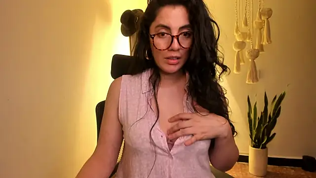 Mala Bad online show from March 2025 04:01:01 PM