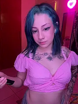 Snapshot of Lucygothic chatting on March 2025 09:27:01 PM Lucygothic online show from March 2025 09:27:01 PM