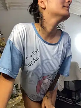 Lucia-Candy online show from January 2025 04:46:01 PM