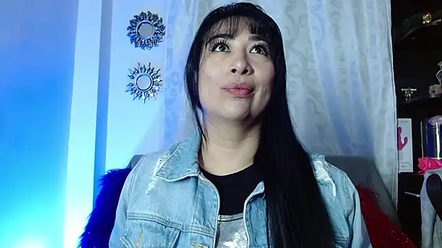 Karina Yang online show from January 2025 01:32:01 AM