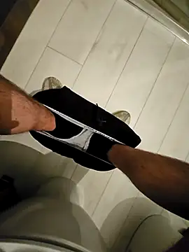 manu9921 online show from February 2025 12:14:02 PM