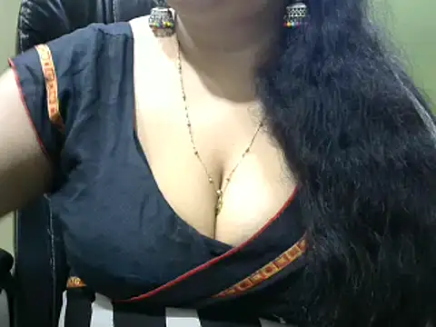 Mona love143 online show from January 2026 10:53:01 AM