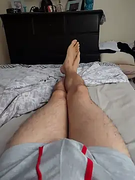 Snapshot of LuqenZo chatting on February 2026 01:16:02 PM LuqenZo online show from February 2026 01:16:02 PM