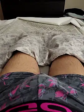 Snapshot of LuqenZo chatting on February 2026 11:36:01 AM LuqenZo online show from February 2026 11:36:01 AM