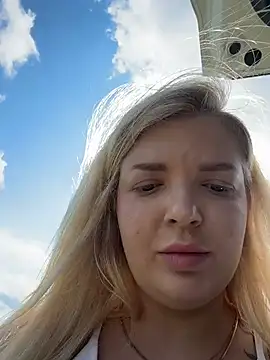 OdriOlsens online show from June 2026 06:56:02 AM