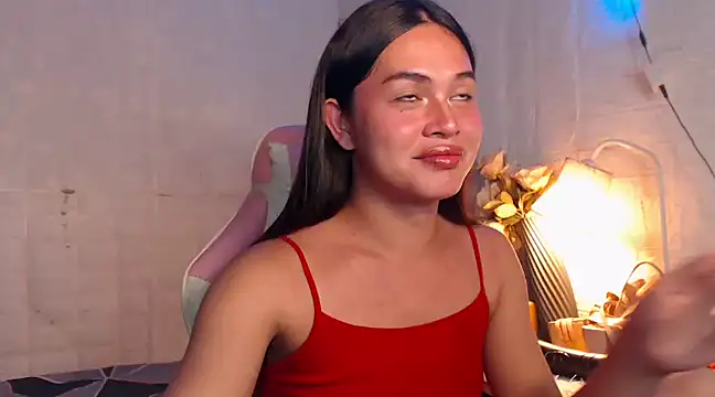 Ashely Lewis online show from December 2024 03:43:02 PM