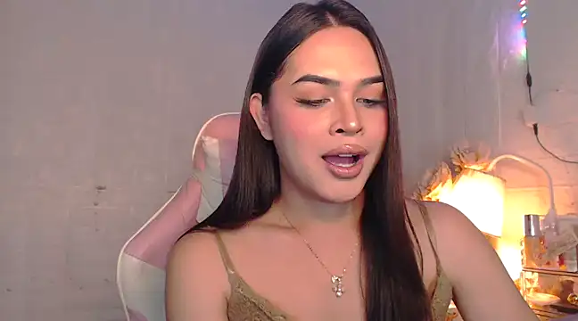 Ashely Lewis online show from February 2025 01:44:01 PM