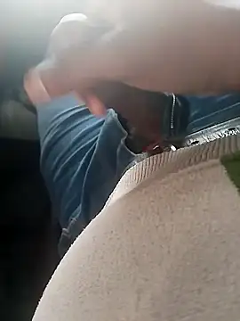 Zakes2222 online show from April 2026 11:05:01 AM