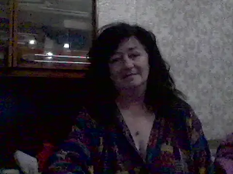 Snapshot of GypsiQueen2 chatting on February 2025 04:51:01 PM GypsiQueen2 online show from February 2025 04:51:01 PM