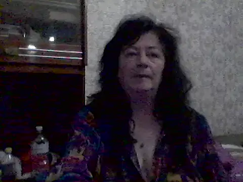 Snapshot of GypsiQueen2 chatting on February 2025 06:26:02 PM GypsiQueen2 online show from February 2025 06:26:02 PM