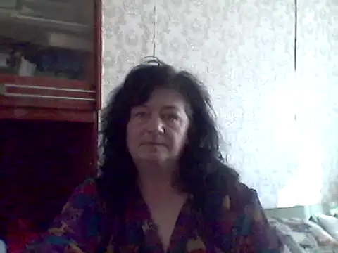 Snapshot of GypsiQueen2 chatting on February 2025 11:41:02 AM GypsiQueen2 online show from February 2025 11:41:02 AM