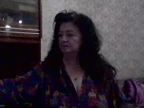 Snapshot of GypsiQueen2 chatting on February 2025 08:22:02 PM GypsiQueen2 online show from February 2025 08:22:02 PM