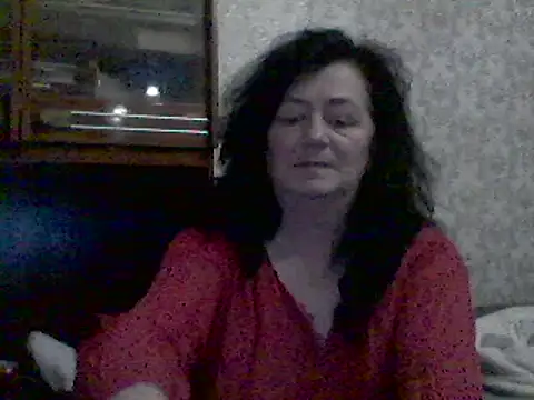 Snapshot of GypsiQueen2 chatting on March 2025 05:16:02 PM GypsiQueen2 online show from March 2025 05:16:02 PM