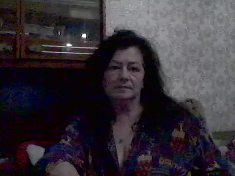 Snapshot of GypsiQueen2 chatting on March 2025 07:17:01 PM GypsiQueen2 online show from March 2025 07:17:01 PM