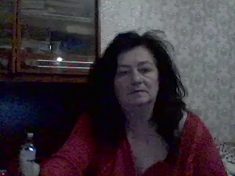 Snapshot of GypsiQueen2 chatting on March 2025 09:38:01 PM GypsiQueen2 online show from March 2025 09:38:01 PM