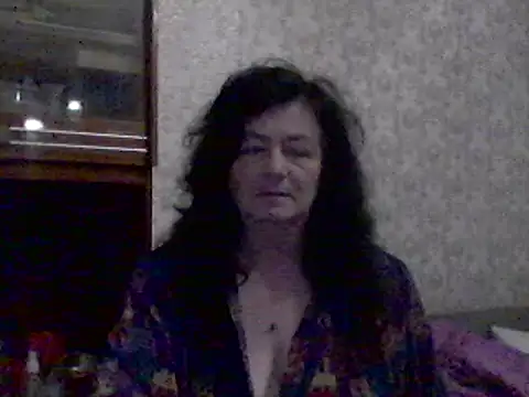 Snapshot of GypsiQueen2 chatting on March 2025 07:50:02 PM GypsiQueen2 online show from March 2025 07:50:02 PM