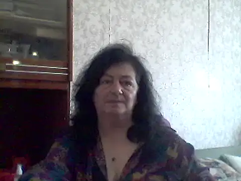 Snapshot of GypsiQueen2 chatting on March 2025 12:29:01 PM GypsiQueen2 online show from March 2025 12:29:01 PM