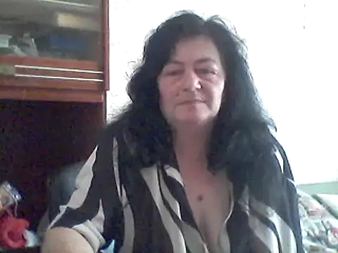 Snapshot of GypsiQueen2 chatting on March 2025 07:07:02 AM GypsiQueen2 online show from March 2025 07:07:02 AM