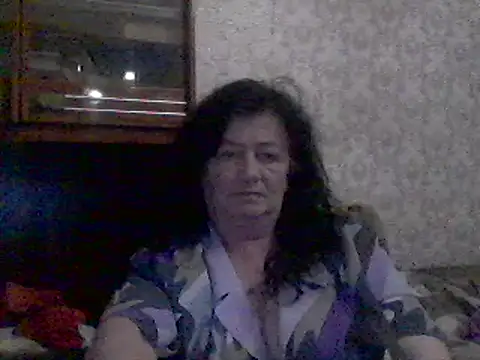 Snapshot of GypsiQueen2 chatting on March 2025 09:02:02 PM GypsiQueen2 online show from March 2025 09:02:02 PM