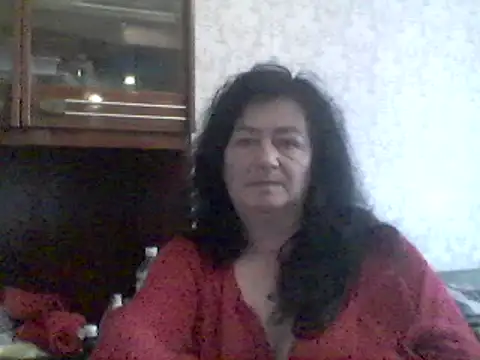 Snapshot of GypsiQueen2 chatting on March 2025 01:23:01 PM GypsiQueen2 online show from March 2025 01:23:01 PM