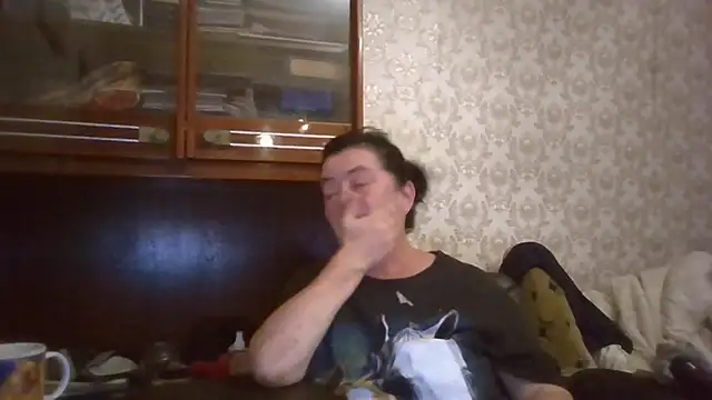 Snapshot of GypsiQueen2 chatting on September 2025 09:59:02 PM GypsiQueen2 online show from September 2025 09:59:02 PM