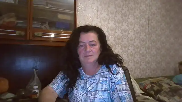 Snapshot of GypsiQueen2 chatting on September 2025 07:36:02 PM GypsiQueen2 online show from September 2025 07:36:02 PM