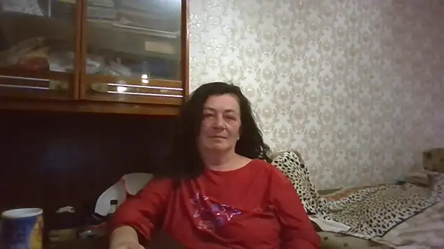 Snapshot of GypsiQueen2 chatting on October 2025 07:23:01 PM GypsiQueen2 online show from October 2025 07:23:01 PM