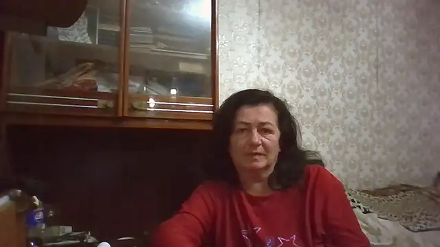 Snapshot of GypsiQueen2 chatting on November 2025 03:34:02 PM GypsiQueen2 online show from November 2025 03:34:02 PM