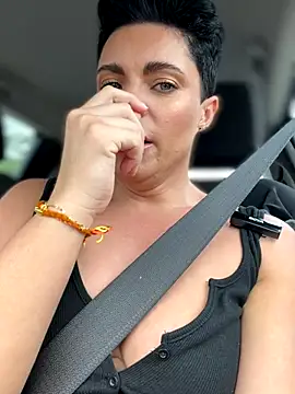 LukeLouHarvey online show from October 2025 05:21:02 AM