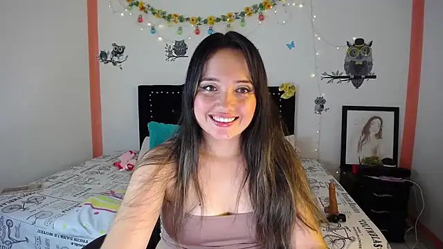 Snapshot of naughty_girl_4u chatting on February 2025 06:39:01 PM naughty girl 4u online show from February 2025 06:39:01 PM