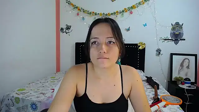 Snapshot of naughty_girl_4u chatting on February 2025 07:43:02 PM naughty girl 4u online show from February 2025 07:43:02 PM