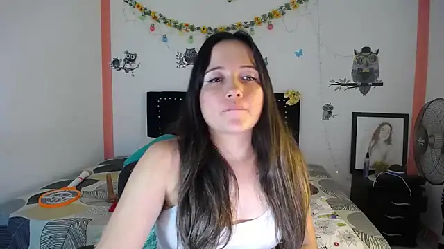 Snapshot of naughty_girl_4u chatting on March 2025 07:49:02 PM naughty girl 4u online show from March 2025 07:49:02 PM