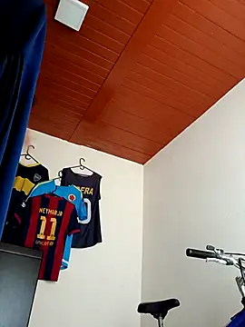 Triplex Coolness online show from September 2025 04:40:01 PM