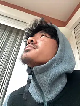 juniiorre online show from November 2025 09:26:02 AM