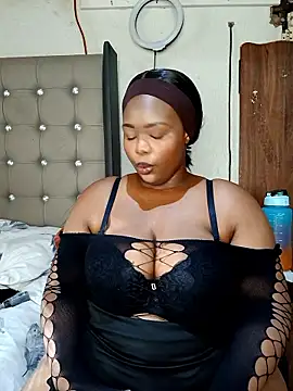 Aaaliyah445 online show from January 2026 05:00:01 AM