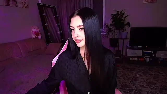   Malika   online show from December 2025 05:20:01 PM