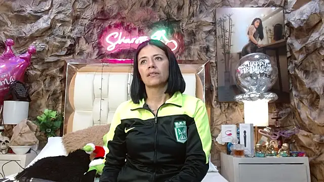 sharoon cheerry online show from December 2024 12:55:02 PM