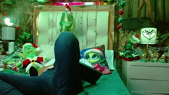 sharoon cheerry online show from December 2024 10:02:02 PM